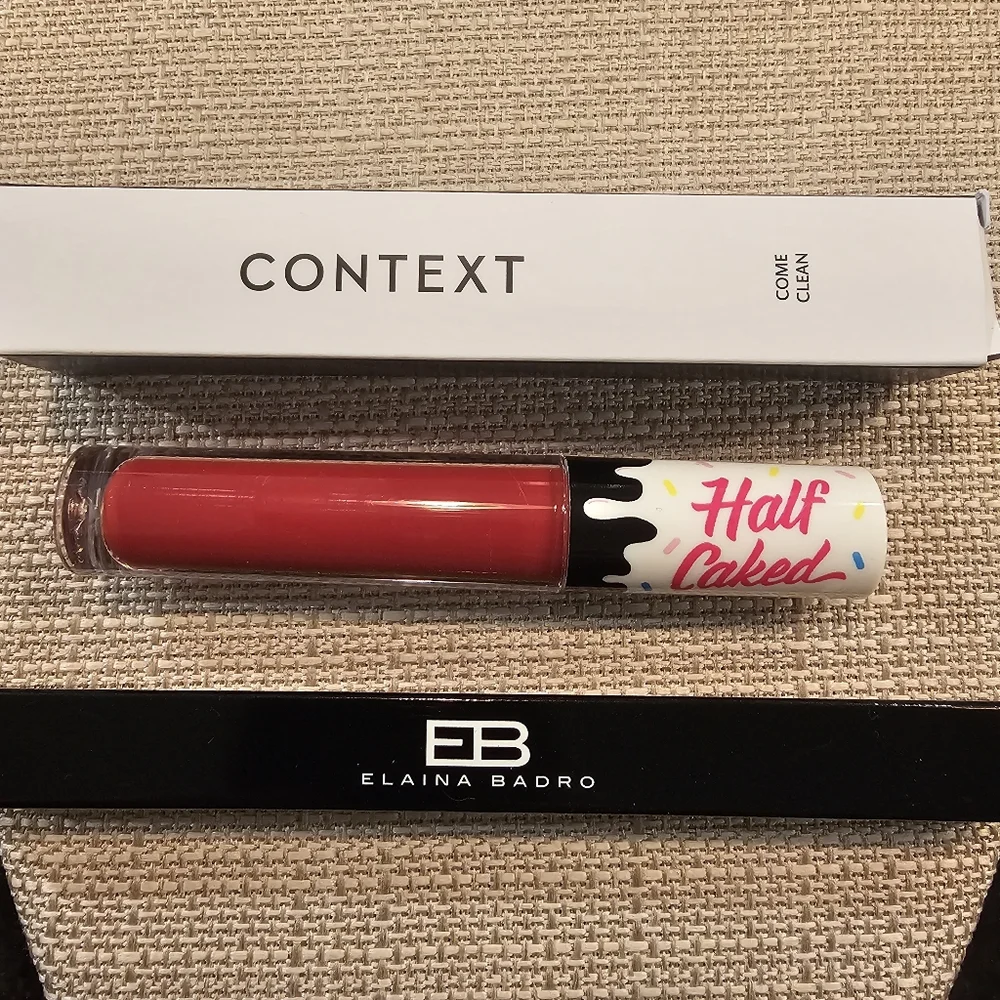 Lip Bundle: liquid lipsticks and lip pencil in nudes/reds Context Half Caked